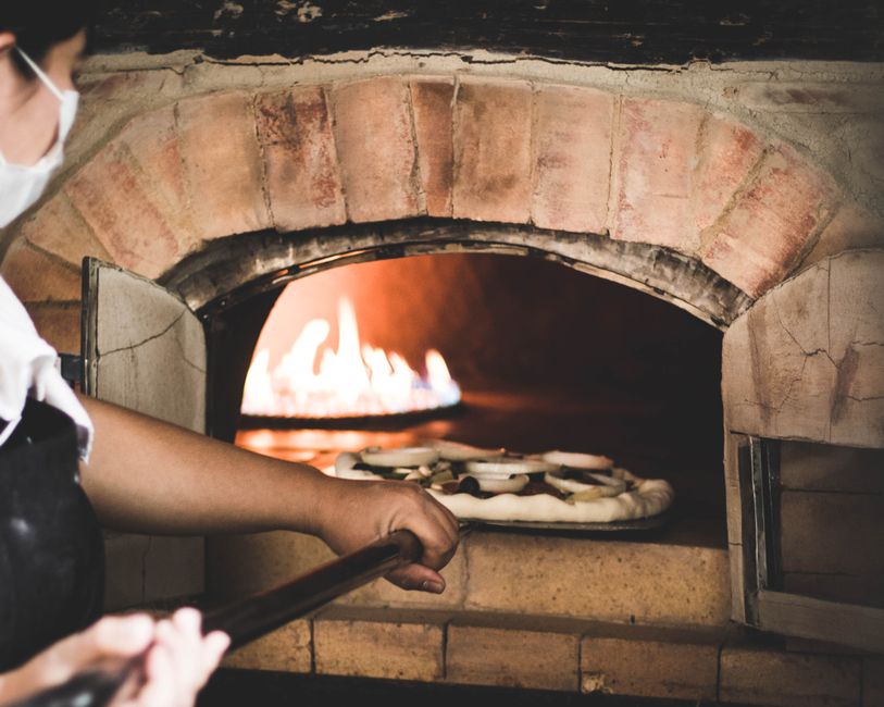 Il Paradiso Del Cibo Traditional Pizza Oven